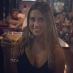 Meet your Posher, Daniella